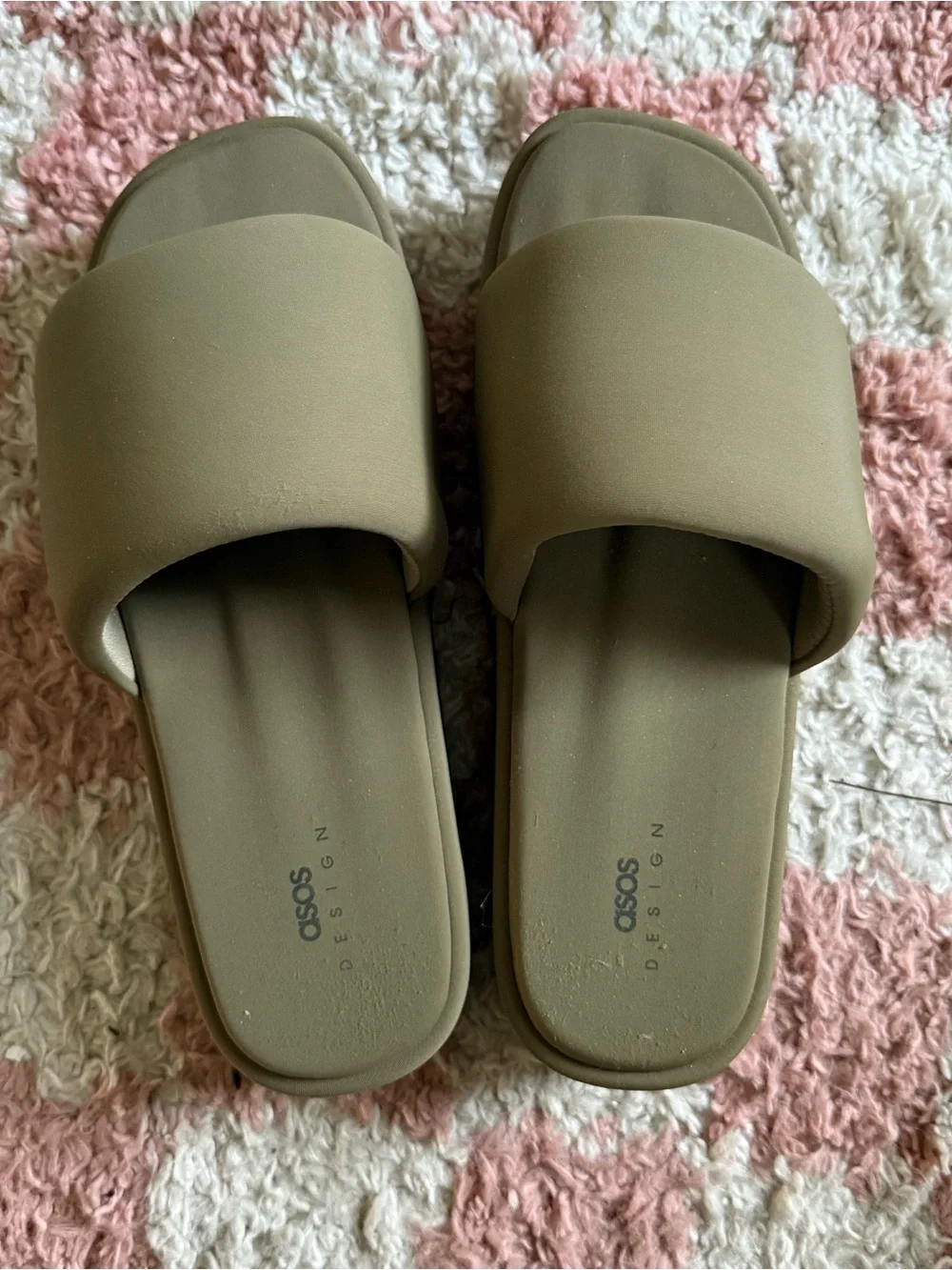 Taya Platform/Flatform Padded Sandals - Picture 3 of 6